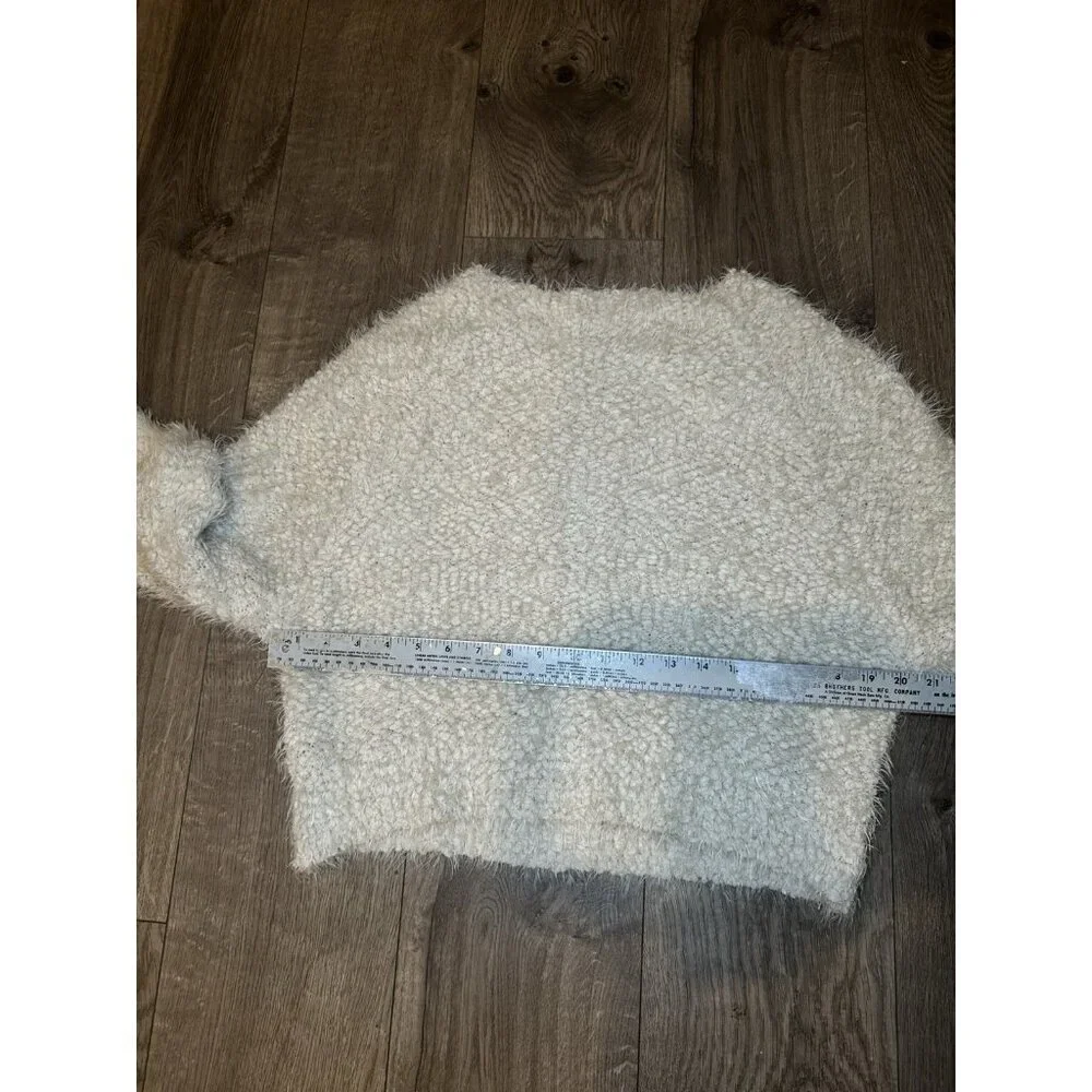 Anthropologie Sweet Sinammon Beige Gray Fuzzy Sweater Croppd Sz M Medium